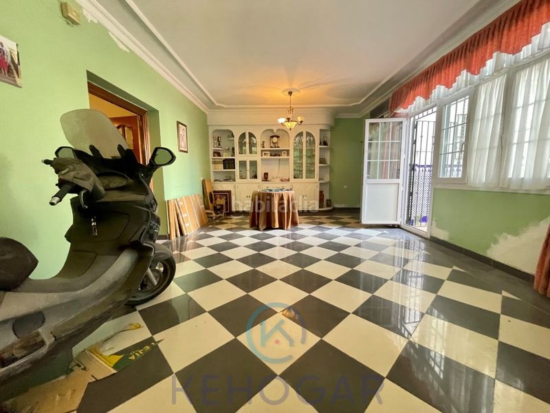 Foto ea8765c5-1712-4819-8863-381abbd71b06. Casa a Centro - Doña Mercedes Dos Hermanas