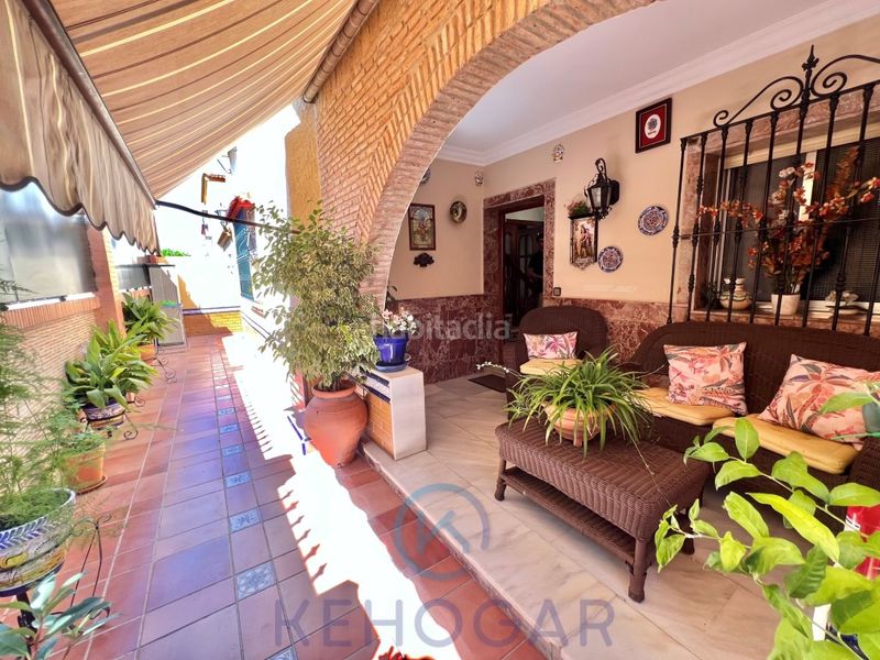 Foto d888c2dd-3746-4682-94b2-12ec03321113. Xalet a Arco Norte - Avda España Dos Hermanas