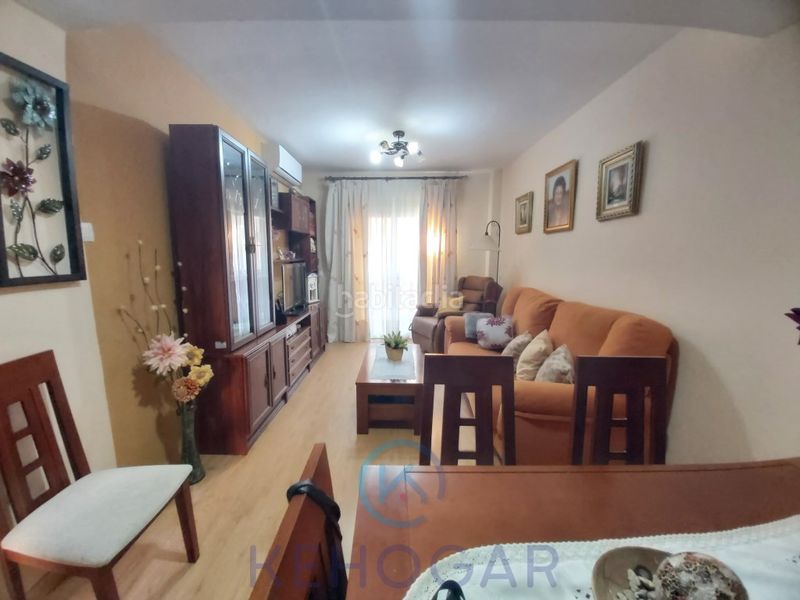 Foto 49094152-f5d7-407f-b924-ee39a3bbd01a. Casa amb aparcament a Arco Norte - Avda España Dos Hermanas