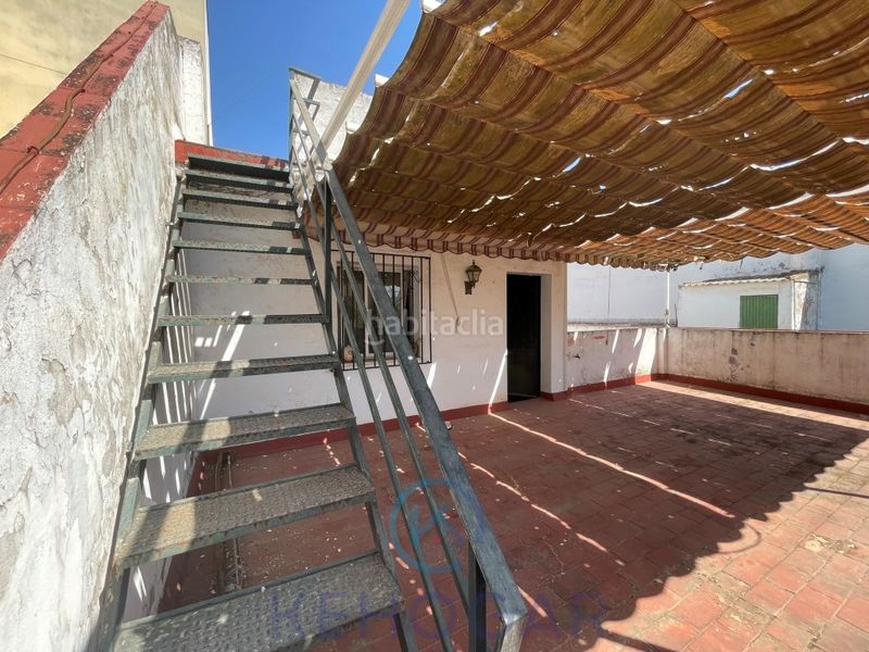 Foto 0d7dc3bb-aee3-4a3b-af66-909f853c82ab. Casa amb aparcament a Centro - Doña Mercedes Dos Hermanas