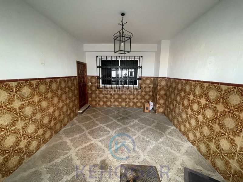 Foto 20a97332-a274-4459-b41f-1843d822d4e3. Casa amb aparcament a Centro - Doña Mercedes Dos Hermanas