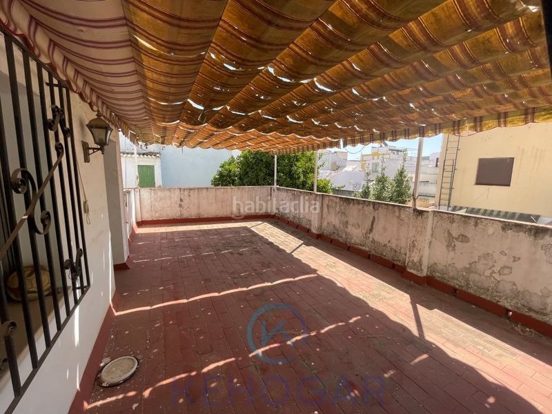 Foto 455fbcd8-6a09-4eee-a964-d6d22366e395. Casa amb aparcament a Centro - Doña Mercedes Dos Hermanas