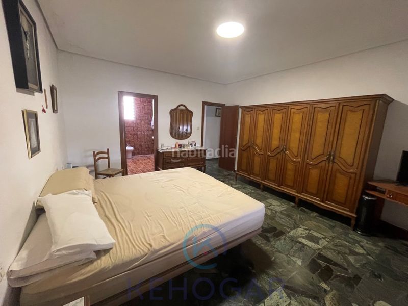 Foto 5531d1f5-c61c-43f8-b7c7-4d972955988e. Casa amb aparcament a Centro - Doña Mercedes Dos Hermanas