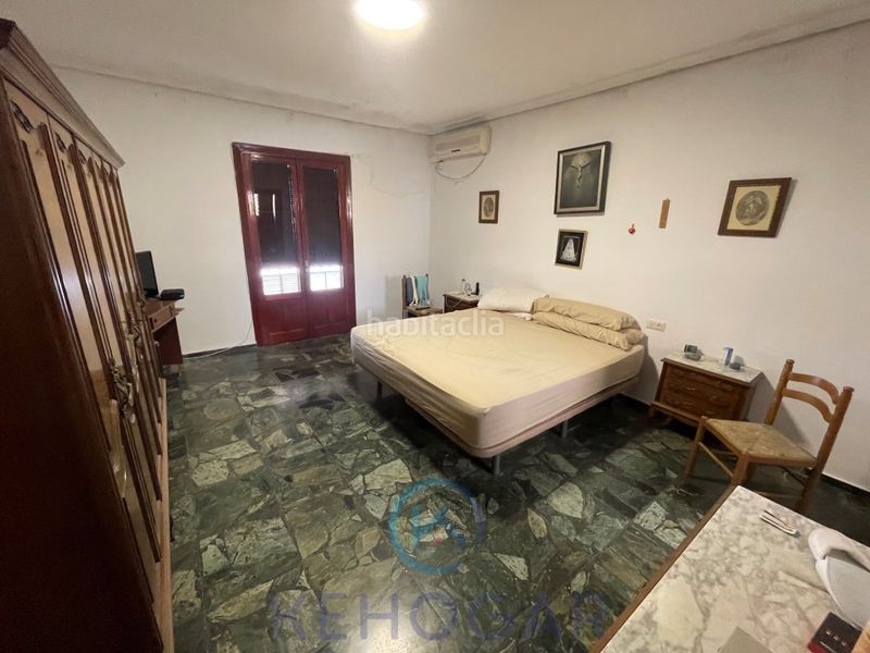 Foto 5d9884ab-717a-432d-b0b7-433058e11a21. Casa amb aparcament a Centro - Doña Mercedes Dos Hermanas
