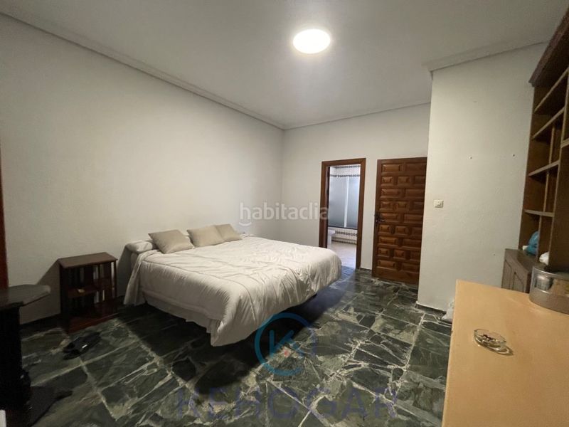 Foto c2950e81-cbf5-493c-abbb-22bf92ea39dd. Casa amb aparcament a Centro - Doña Mercedes Dos Hermanas