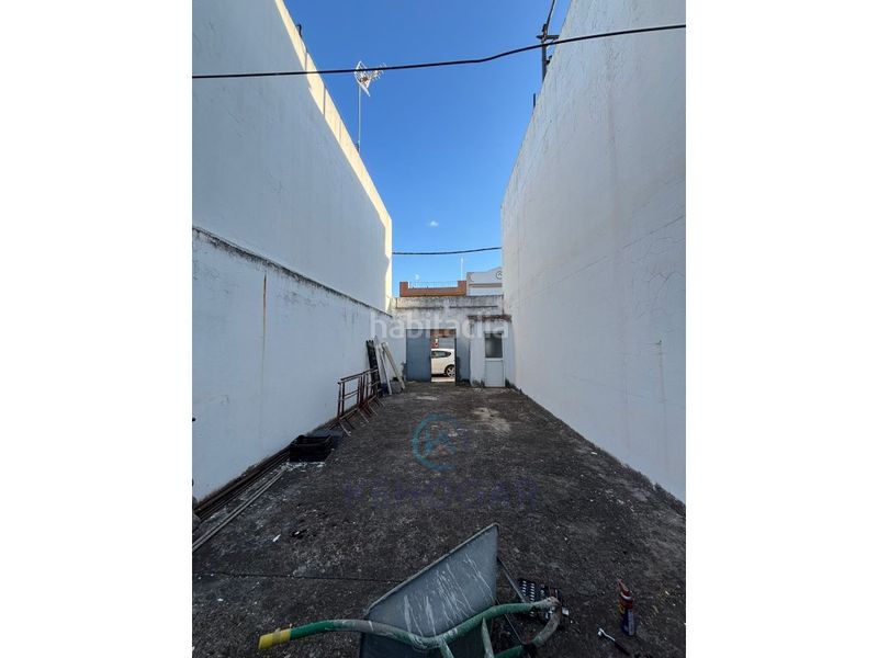 Foto 9526ddf4-3b26-46bd-a1a4-68a2d6038040. Terreny residencial a Centro - Doña Mercedes Dos Hermanas