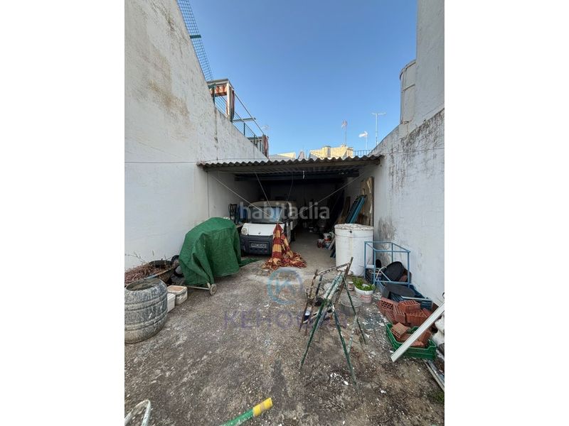 Foto fef50e5c-fbe5-4914-a93d-eaaaea5d2aec. Terreny residencial a Centro - Doña Mercedes Dos Hermanas