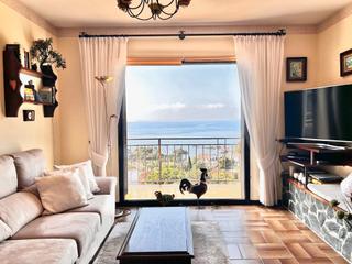 Maison  Carrer del garbí 87. Casa con vistas al mar