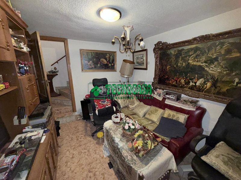 Foto 0dc70c36-de5e-4090-b21b-fbe34f4d23d9. Casa pareada casa en venta en Méntrida