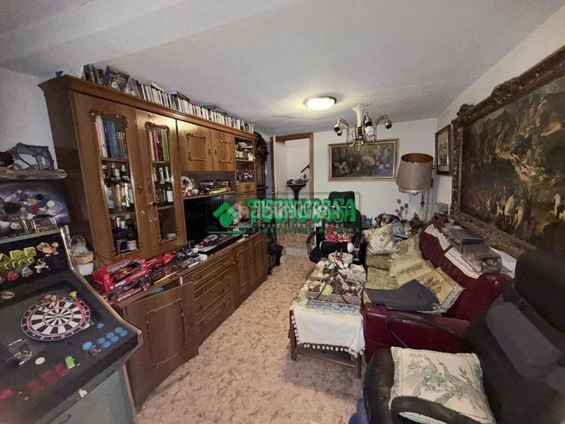 Foto 94e5bcf8-20d9-4564-89ad-55a24111828d. Casa pareada casa en venta en Méntrida