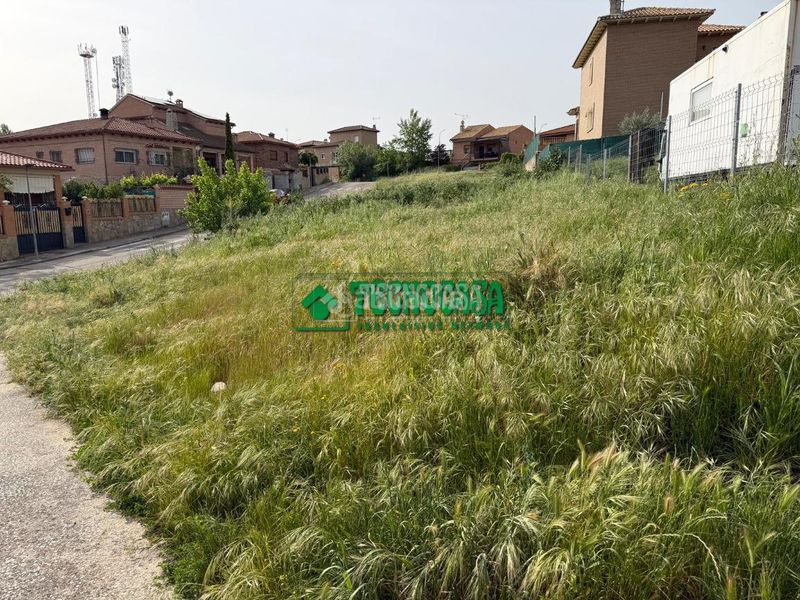 Foto 9a5929cd-70ad-4107-af99-1673b63dd12b. Terreny residencial a Méntrida