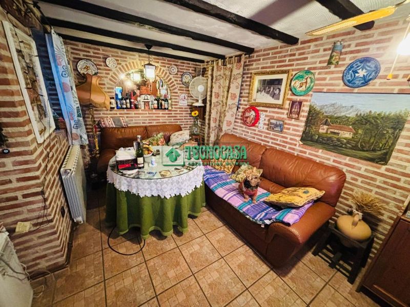 Foto 6669664e-83fe-4c6f-9049-643b1b943f44. Casa a Méntrida