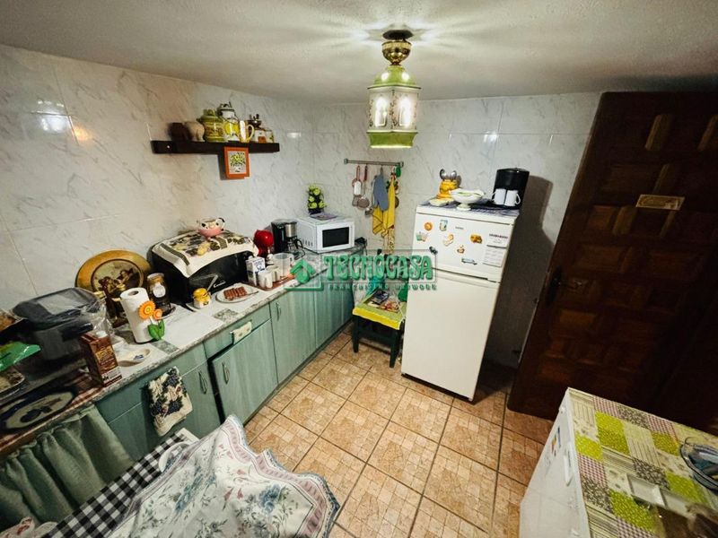 Foto c5bed76c-d484-44ff-9dea-13350397f7dd. Casa a Méntrida