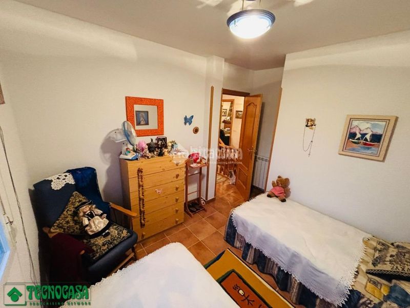 Foto e6707d7a-934f-4ebe-bcdf-077dc177c54a. Casa amb aparcament a Méntrida
