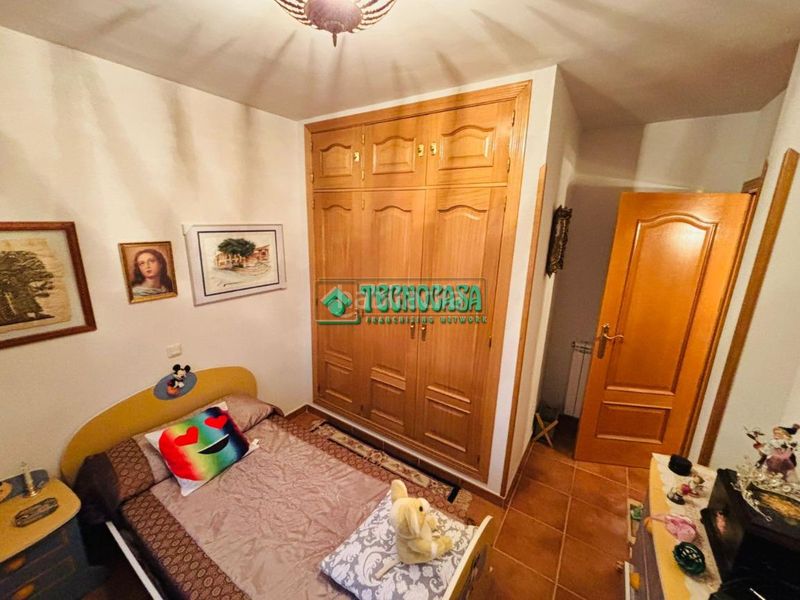 Foto f65d6471-b1f2-4e24-9f06-b87711f08fa3. Casa a Méntrida