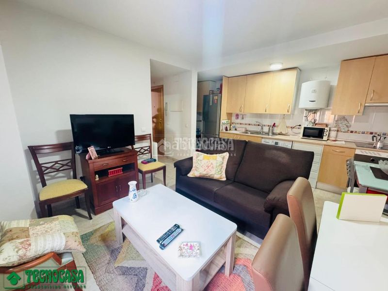 Foto cf2d6c78-acb3-4e31-bf85-ce3aedd46d5c. Pis amb calefacció piscina a Casarrubios del Monte