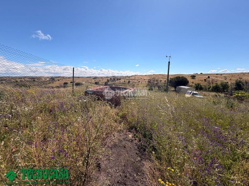 Foto b52879e9-eadf-4df4-899b-61a86be705cd. Finca rústica a Torre de Esteban Hambrán (La)