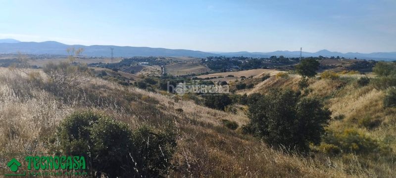 Foto a23880a3-0dc4-41c2-8925-b87e7ed203cb. Finca rústica a Méntrida