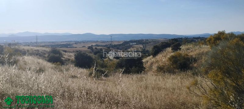 Foto b30f5aea-aab9-4f68-8994-4cc56016ad04. Finca rústica a Méntrida