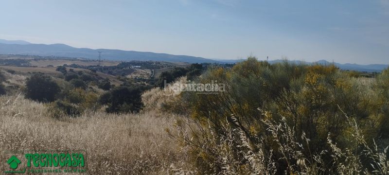 Foto e57a8970-dffe-4f84-9f39-ab51926b7085. Finca rústica a Méntrida