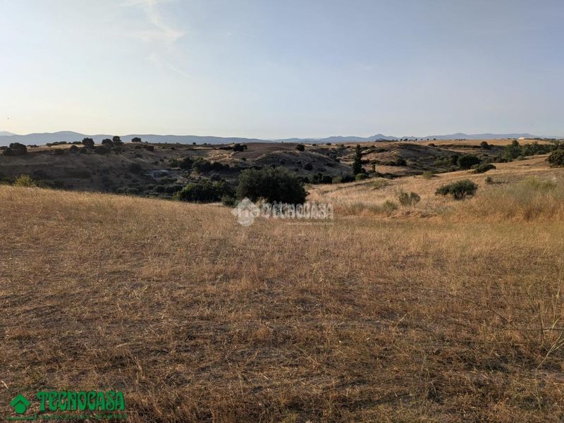 Foto 9b4e1a66-8950-47ae-a26c-a936788baddf. Finca rústica terrenos en venta en Méntrida