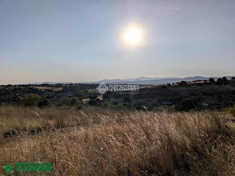 Foto ed5da94f-81cd-45bd-8f49-8eb7be756160. Finca rústica terrenos en venta en Méntrida