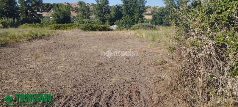 Foto b99a60dc-4429-4179-b5da-4fbc1f1c251b. Finca rústica terrenos en venta en Méntrida