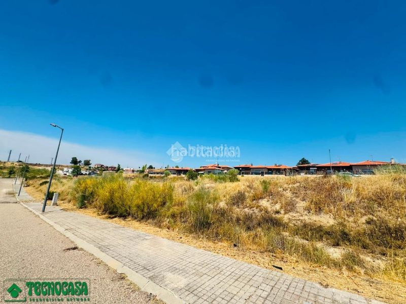Foto 492bb1b0-2cea-4572-99df-52c1e0c2b656. Terreno residenziale in Méntrida