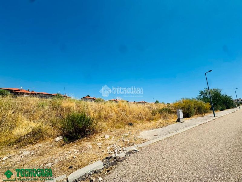 Foto 56418eb7-9cb5-4697-af71-3ed61b27bfe7. Terreno residenziale in Méntrida