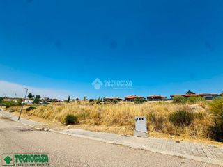 Terreny residencial a Méntrida. Terrenos en venta en méntrida