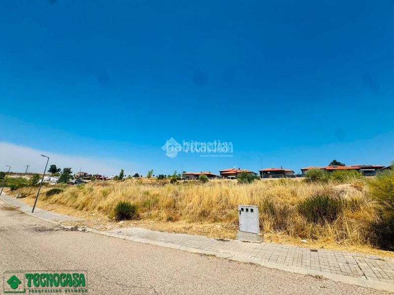 Foto 815bbdb4-f5db-4c08-a98f-97b7a5c9cfff. Terreno residenziale in Méntrida