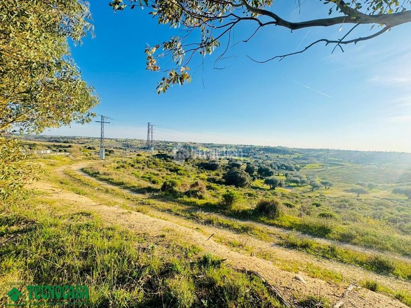 Foto 1f8962e9-dbfc-4a06-8902-5bd8641192a1. Terreny residencial a Méntrida