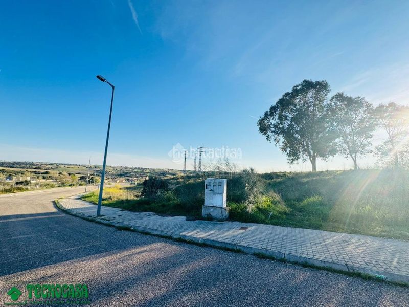 Foto 27d3f13e-c63f-4947-a449-8f6d1bd73b6e. Terreny residencial a Méntrida