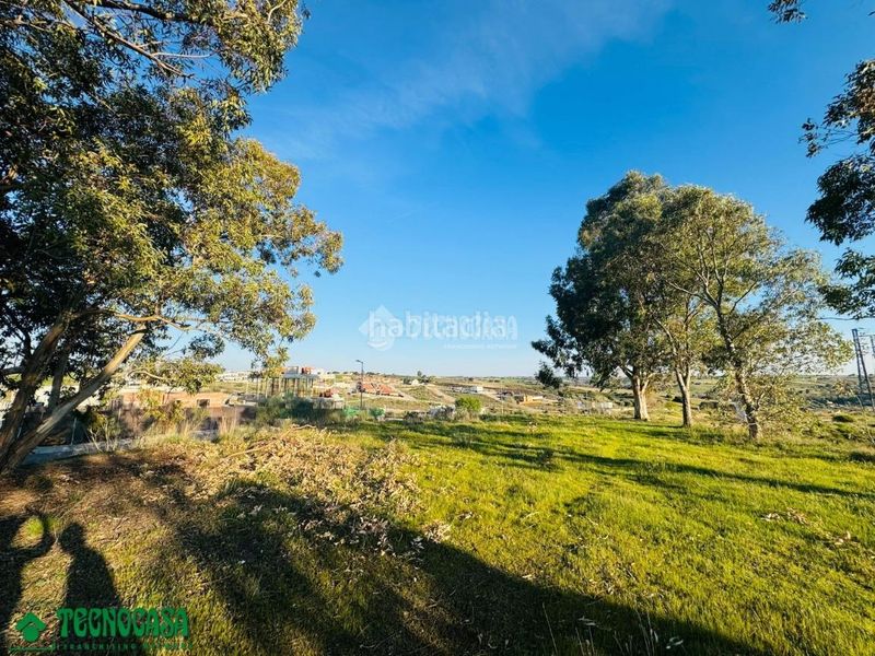 Foto 7cbf0c42-c766-4e9e-93a4-8deb80702402. Terreny residencial a Méntrida