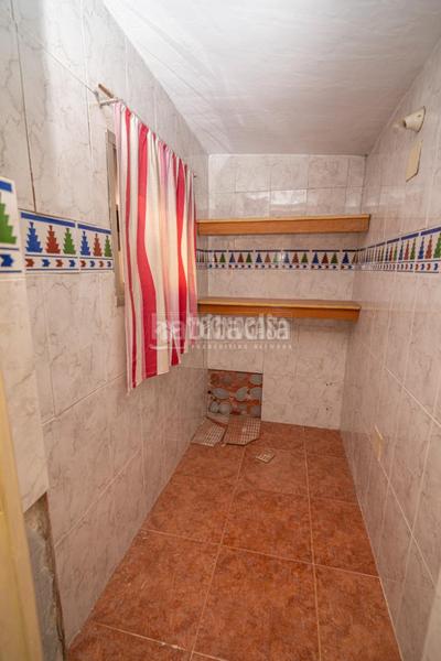 Foto d26ad371-405c-48ff-bfcd-3bf56d618ed3. Casa bifamiliare in Zona Hospital Linares