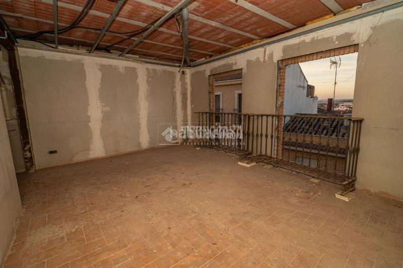 Foto 7c6e1a57-5a43-4257-bef1-4da1d1410add. Casa a Centro ciudad Linares