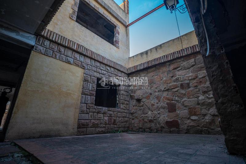 Foto 81e68077-6f40-43e9-a808-3d8f54dda987. Casa a Centro ciudad Linares