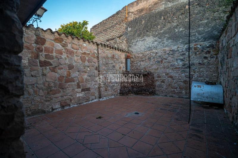 Foto 95b709c2-b307-456f-bbed-2fd19fba68a9. Casa a Centro ciudad Linares