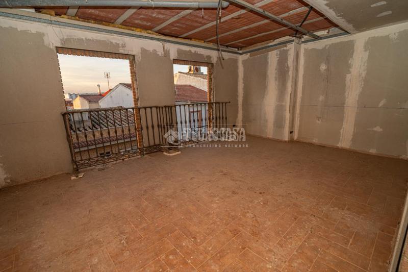 Foto d6796d74-e8ea-4c96-96cf-de2d5ec5d471. Casa a Centro ciudad Linares