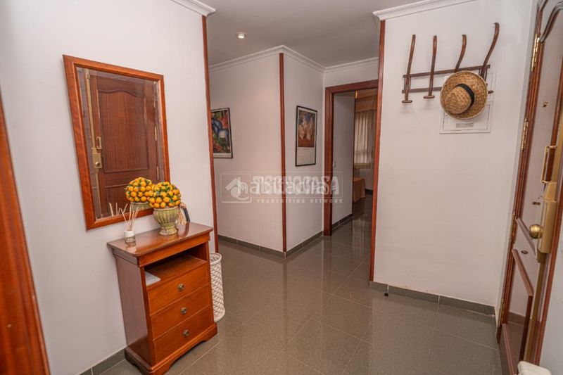 Foto 33a04b47-46e3-4169-b9b6-054aab343992. Pis amb aparcament a Centro ciudad Linares