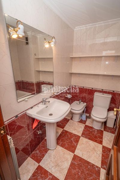 Foto 7651dc08-3947-419c-99c4-bfdbb87e8681. Pis amb aparcament a Centro ciudad Linares