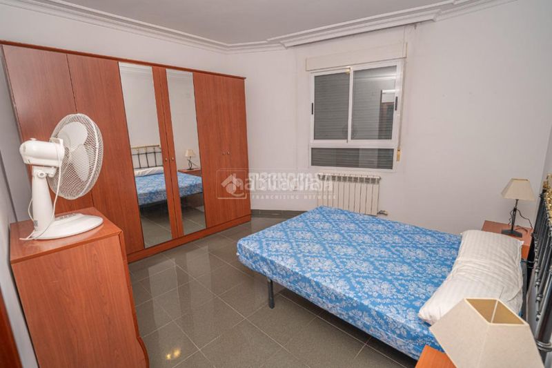 Foto bc1afbbd-08ae-4974-bb17-db5db51bc46d. Pis amb aparcament a Centro ciudad Linares