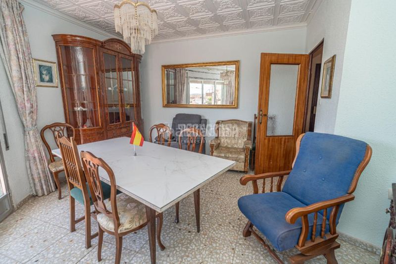 Foto c04840bc-8921-493e-9e7f-42f33f854275. Pis a Arrayanes Linares