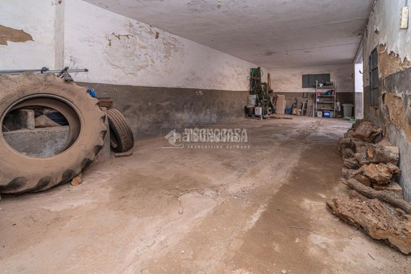 Foto a95ac663-138a-4e4c-9d26-56483fb126e5. Casa aparellada a Arrayanes Linares
