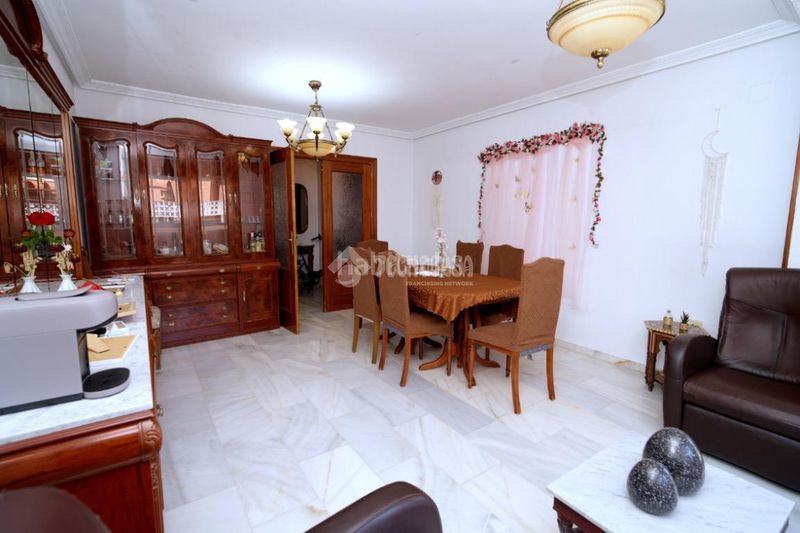 Foto cfe36d37-1ea2-4805-b6b3-e50697f2c1d2. Pis amb calefacció a Zona Hospital Linares