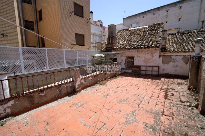 Foto 1b9722a0-a66a-404a-97ad-b70aa523e1e7. Casa pareada casa en venta en Centro ciudad Linares
