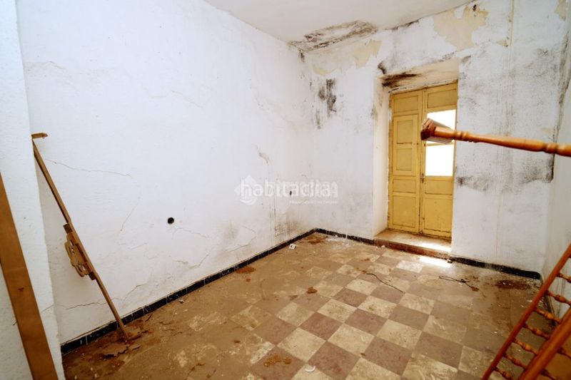 Foto 2ad76f9d-6973-4129-af86-29ae6534131c. Casa pareada casa en venta en Centro ciudad Linares