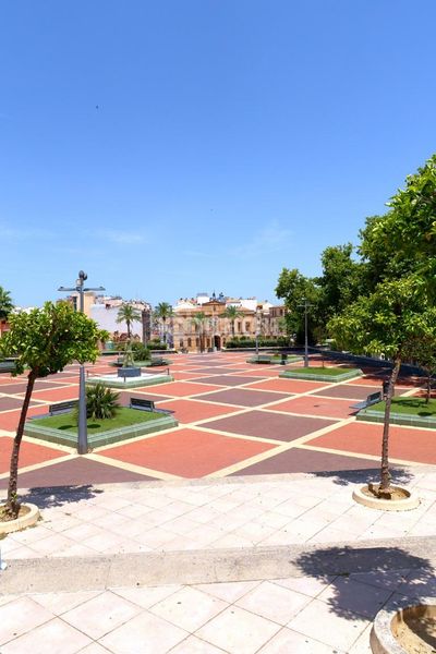 Foto 9fb324ec-d589-4988-b22a-e701b5bf828d. Casa pareada casa en venta en Centro ciudad Linares