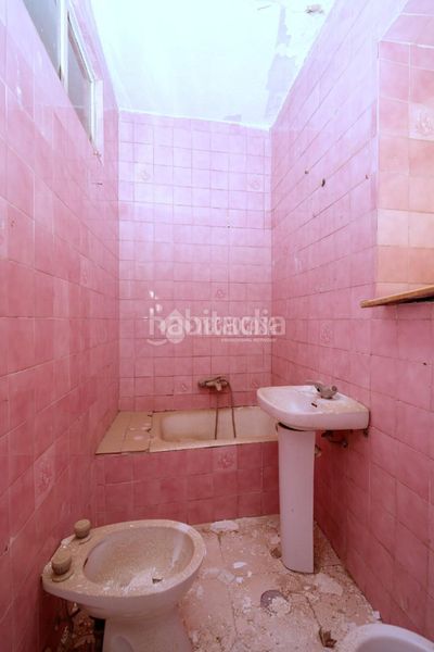 Foto b8060afb-b13e-48f5-bcd0-0167bd524fa9. Casa pareada casa en venta en Centro ciudad Linares