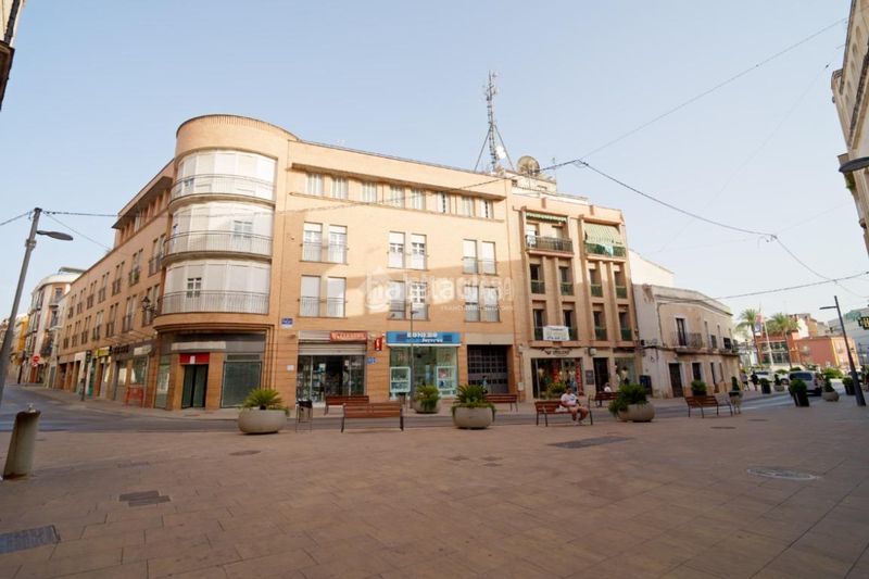 Foto ee3e036c-f621-4faa-ac1e-ebc793441401. Estudi a Centro ciudad Linares